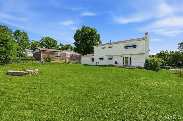 1737 Rosearbor Drive, St Louis, MO 63146