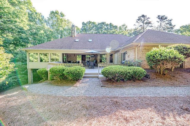 288 Fairway Lane, Sanford, NC 27332