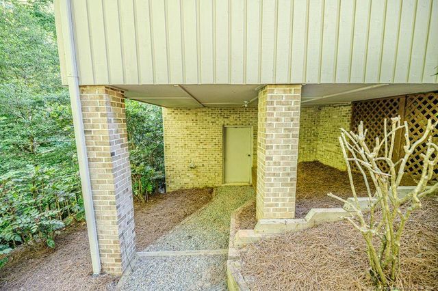 288 Fairway Lane, Sanford, NC 27332