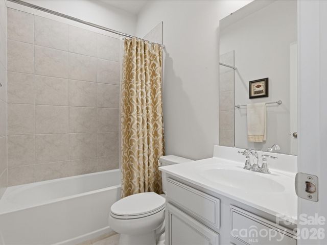 2527 Grantham Place Drive, Fort Mill, SC 29715