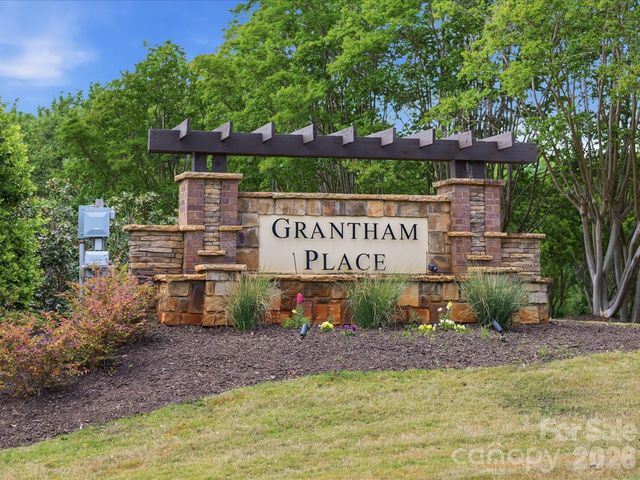 2527 Grantham Place Drive, Fort Mill, SC 29715