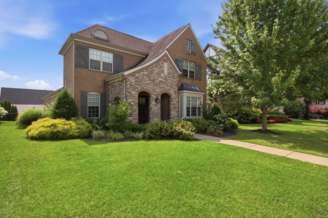 2720 Pool Forge Bridge Rd, Thompsons Station, TN 37179