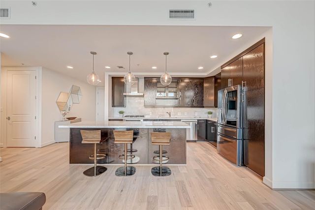 2207 Bancroft Street 1202, Houston, TX 77027