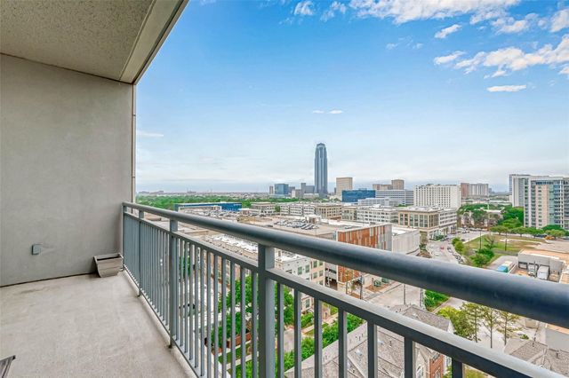 2207 Bancroft Street 1202, Houston, TX 77027