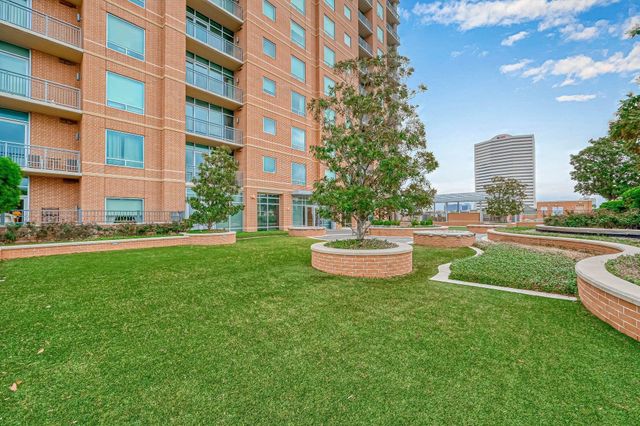 2207 Bancroft Street 1202, Houston, TX 77027