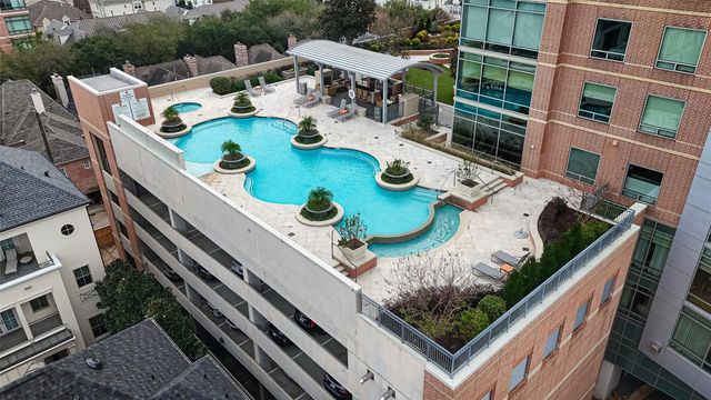 2207 Bancroft Street 1202, Houston, TX 77027