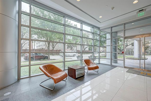 2207 Bancroft Street 1202, Houston, TX 77027