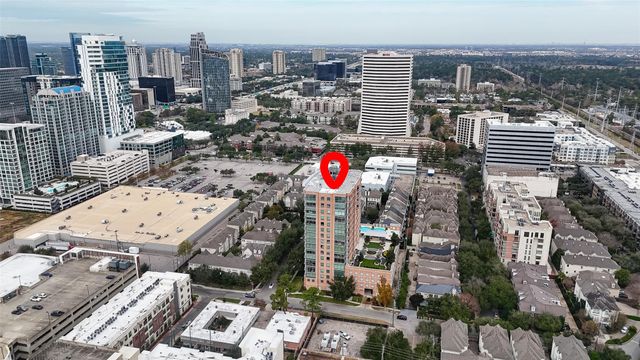 2207 Bancroft Street 1202, Houston, TX 77027