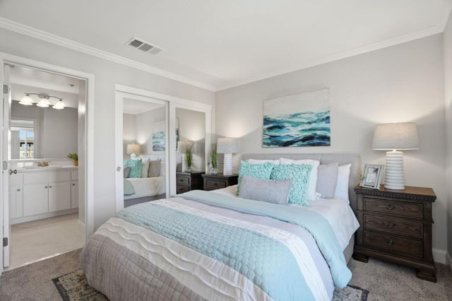 580 De Guigne Drive, Sunnyvale, CA 94085