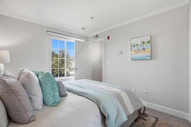 580 De Guigne Drive, Sunnyvale, CA 94085