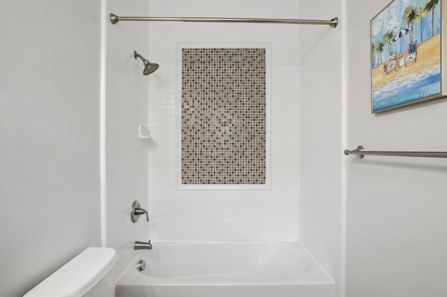 580 De Guigne Drive, Sunnyvale, CA 94085