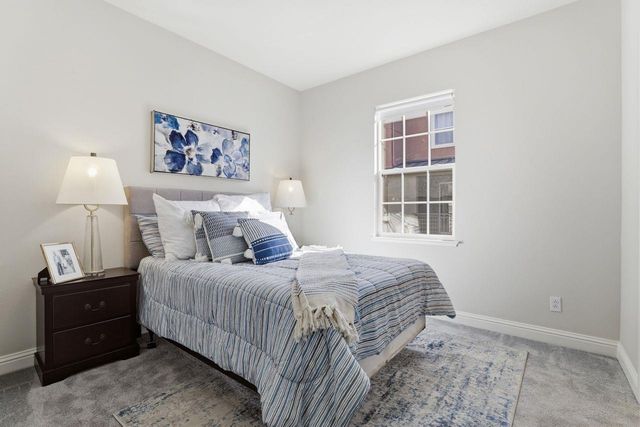 580 De Guigne Drive, Sunnyvale, CA 94085