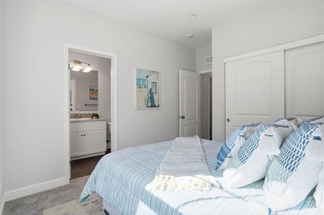 580 De Guigne Drive, Sunnyvale, CA 94085