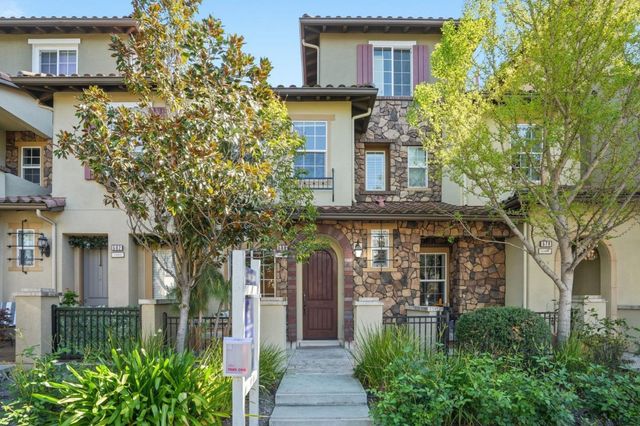 580 De Guigne Drive, Sunnyvale, CA 94085