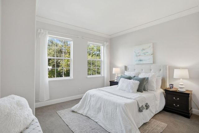 580 De Guigne Drive, Sunnyvale, CA 94085