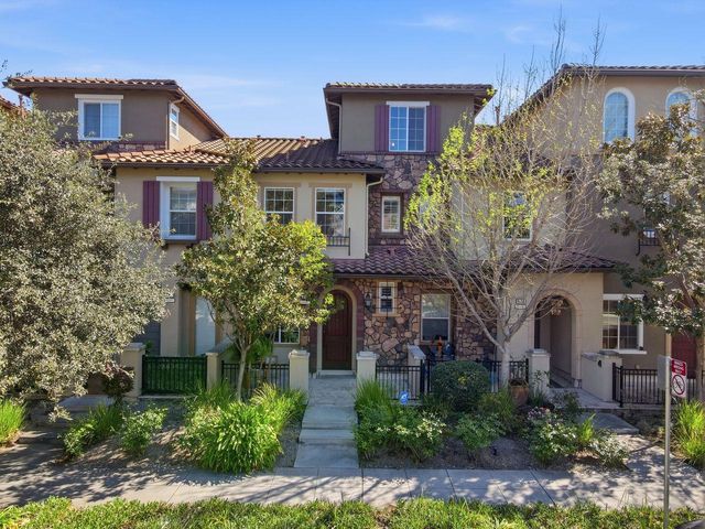 580 De Guigne Drive, Sunnyvale, CA 94085