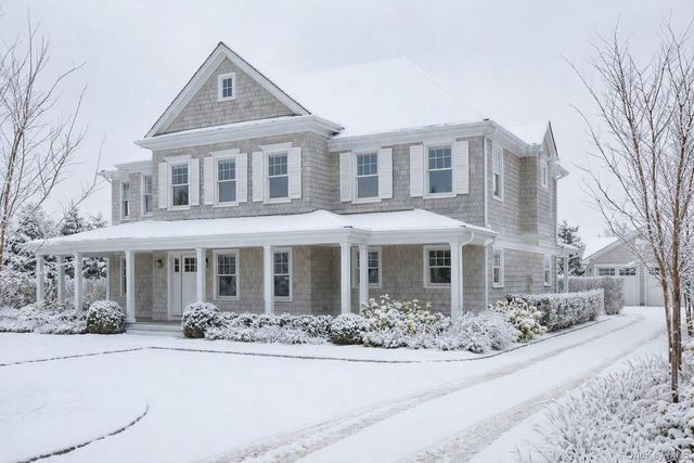 39 Hildreth Street, Southampton, NY 11968