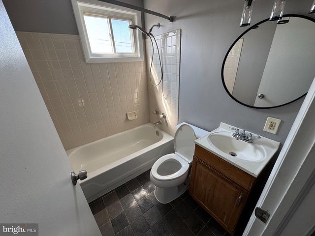 7417 BERKSHIRE RD, Baltimore, MD 21224