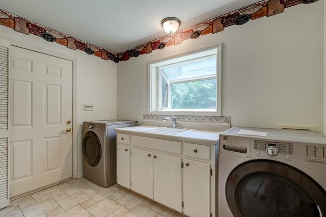 317 Sagamore Court, Spartanburg, SC 29301