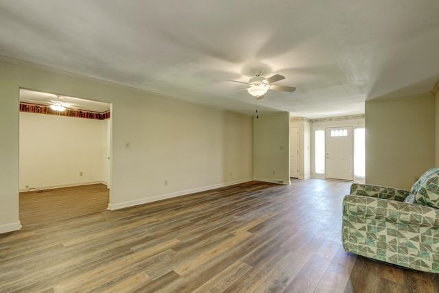 317 Sagamore Court, Spartanburg, SC 29301