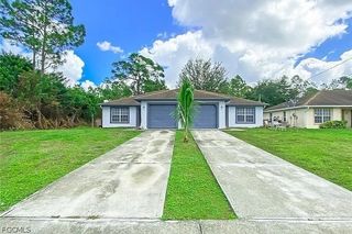 609/611 HAWTHORNE AVE S, Lehigh Acres, FL 33974
