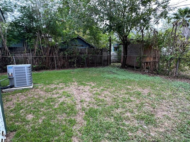 328 Winona Drive, Pasadena, TX 77506