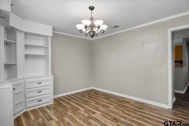 303 Westwood Dr, Troup, TX 75789