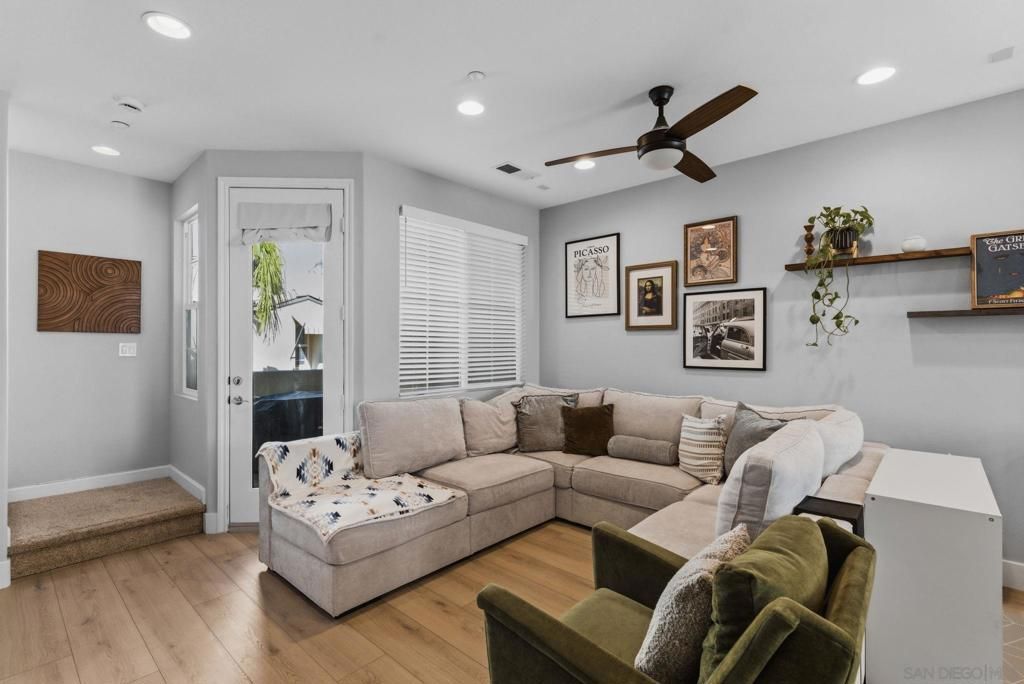 Image 11 of property listing at 2327 Sentinel Ln, San Marcos, CA 92078