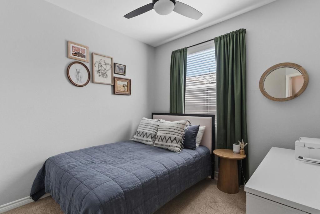 Image 20 of property listing at 2327 Sentinel Ln, San Marcos, CA 92078