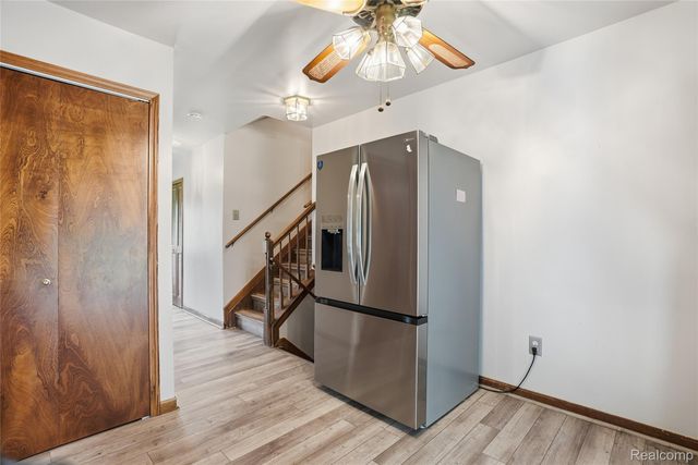 1525 E Dawson Road, Milford Charter Township, MI 48381