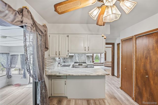 1525 E Dawson Road, Milford Charter Township, MI 48381