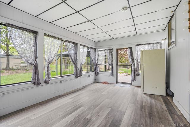 1525 E Dawson Road, Milford Charter Township, MI 48381