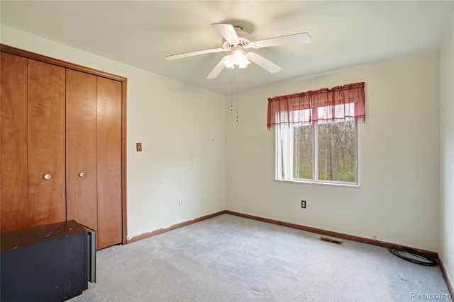1525 E Dawson Road, Milford Charter Township, MI 48381