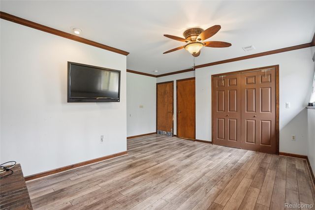 1525 E Dawson Road, Milford Charter Township, MI 48381