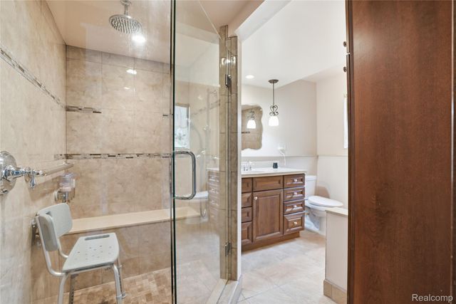 1525 E Dawson Road, Milford Charter Township, MI 48381
