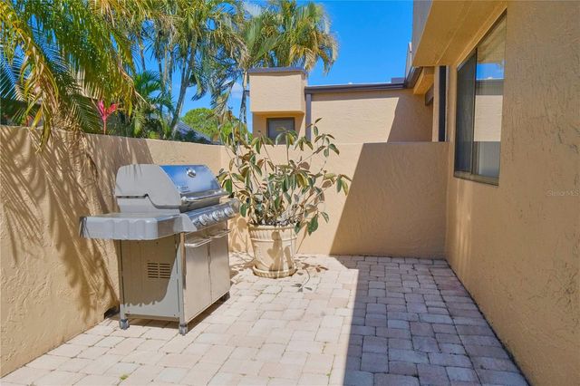 5257 MYRTLE WAY 29, Sarasota, FL 34235