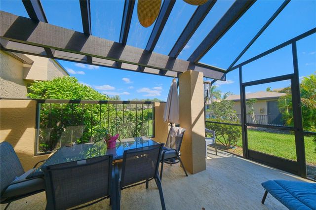 5257 MYRTLE WAY 29, Sarasota, FL 34235