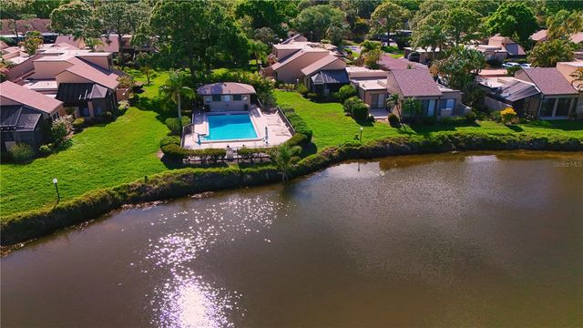 5257 MYRTLE WAY 29, Sarasota, FL 34235