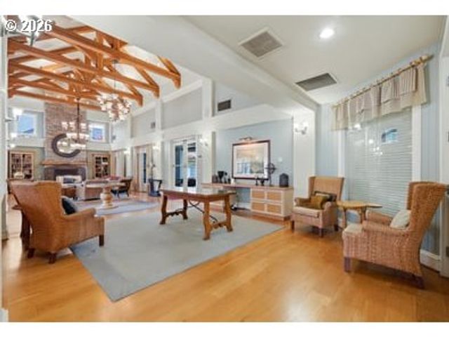 742 Se Fairwinds Loop 742G, Vancouver, WA 98661