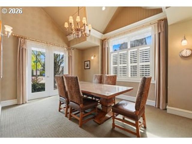 742 Se Fairwinds Loop 742G, Vancouver, WA 98661