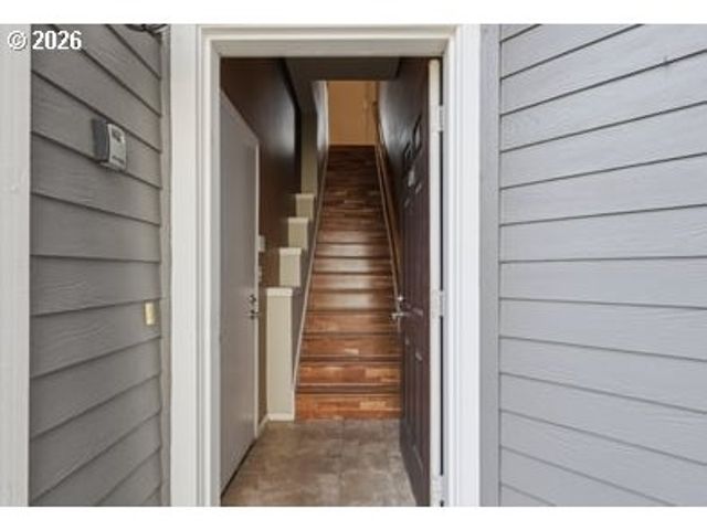 742 Se Fairwinds Loop 742G, Vancouver, WA 98661