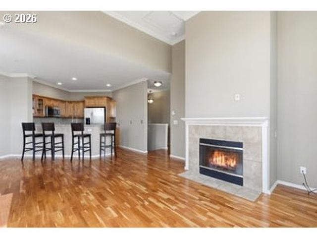 742 Se Fairwinds Loop 742G, Vancouver, WA 98661