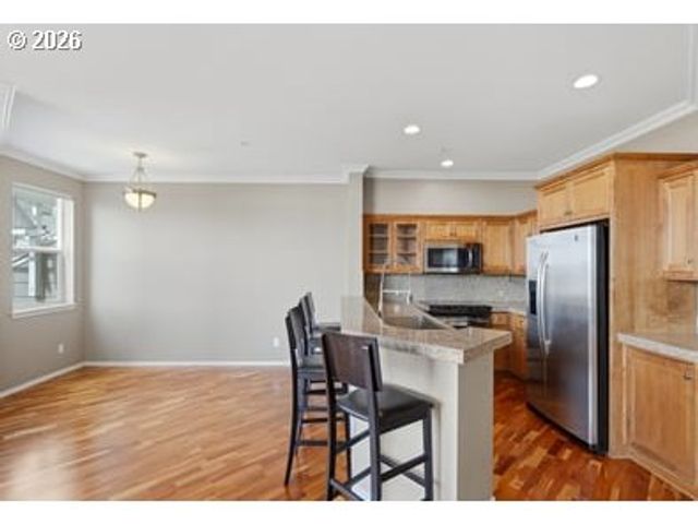 742 Se Fairwinds Loop 742G, Vancouver, WA 98661