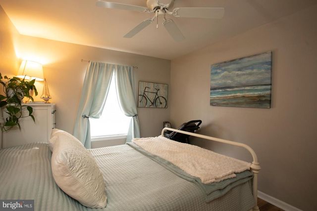 49 OXYCOCUS ROAD, Manahawkin, NJ 08050