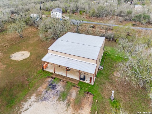 813 Pleasant Acres, Seguin, TX 78155