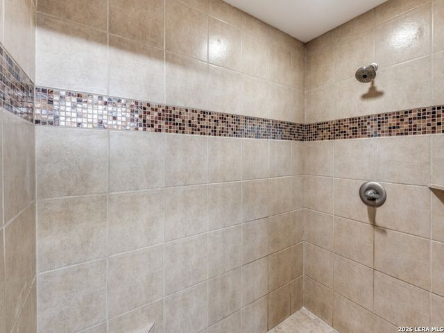 813 Pleasant Acres, Seguin, TX 78155