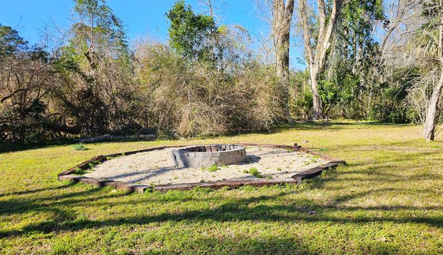 5670 Charleston Highway, Walterboro, SC 29488