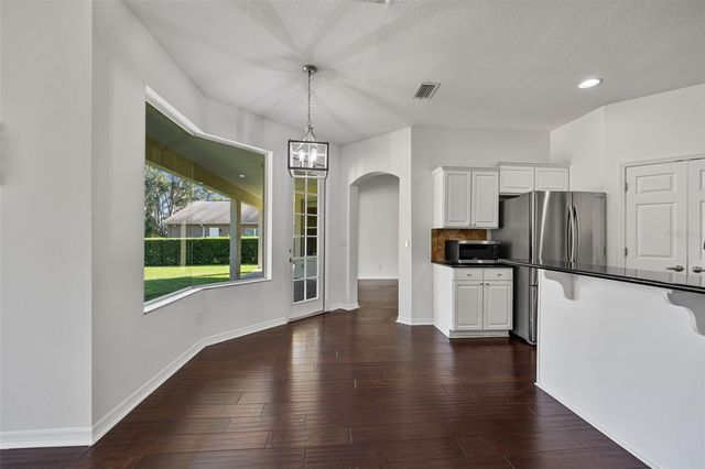 1452 KENSINGTON WOODS DRIVE, Lutz, FL 33549