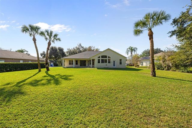 1452 KENSINGTON WOODS DRIVE, Lutz, FL 33549