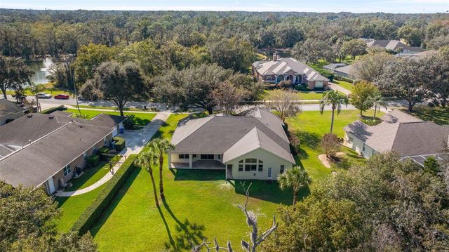 1452 KENSINGTON WOODS DRIVE, Lutz, FL 33549